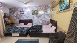 Omaxe Eternity Family Stay- Near Prem Mandir - Vrindāvan - 1