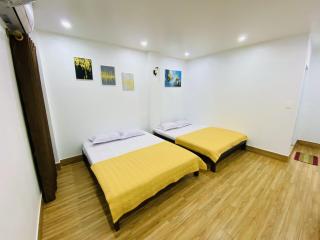 Nhà Nhỉ Giá Rẻ - Cat Ba - 2