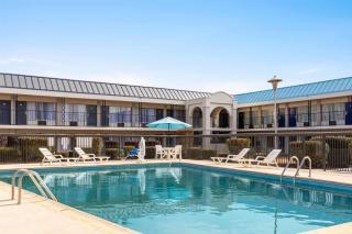 Days Inn by Wyndham Emporia - Emporia - 4