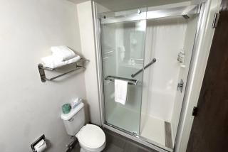 Wingate by Wyndham Raleigh Durham / Airport - Durham - 1