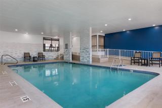 Hampton Inn & Suites by Hilton Windsor - Windsor - 3