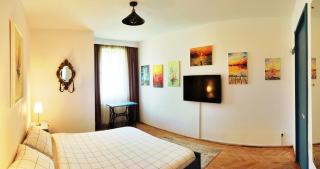Live in an Art Gallery - Central Location - Constanţa - 4