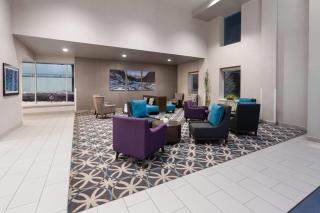 La Quinta Inn & Suites by Wyndham Fort Collins, Colorado - Fort Collins - 3