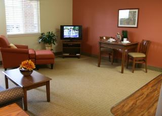 Affordable Suites of America Fredericksburg - Fredericksburg - 6