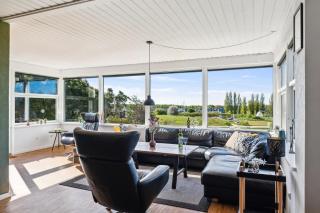 Stunning Home In Ebeltoft With 4 Bedrooms And Wifi - Ebeltoft - 4