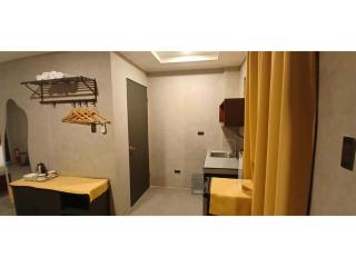 OYO 1138 Grey Hotel - Pampang - 5