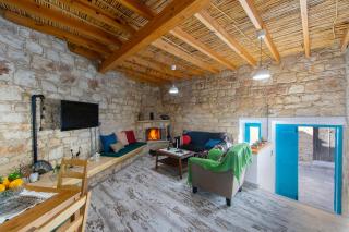 Akamantida Platea 2 - 9