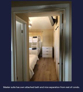 Ocean Front Beauty right above Best Beach in Mission Beach, San Diego! - 2