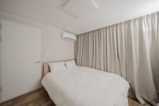 302 Apgujeong 1st, 2Room Queen-bed, 2 Single-beds - Seul - 5