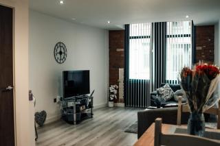 Perfect Leisure and Corporate 2-Bedroom Apartment in Bradford Town Centre - Bradford - 9