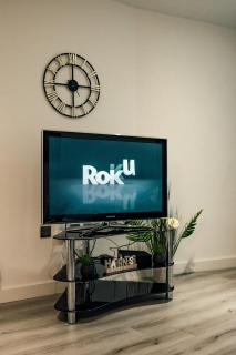 Perfect Leisure and Corporate 2-Bedroom Apartment in Bradford Town Centre - Bradford - 6