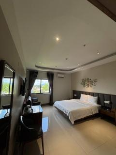 Khách sạn An Đông - Ấp Bàu Sen - 0