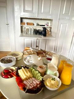 Lövstabruks Värdshus och Brukshotellet Änkehuset - Lövstabruk - 1