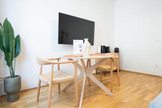 Brand new! Selfcheck-in, King size bed, free Wi-Fi - Wenen - 8