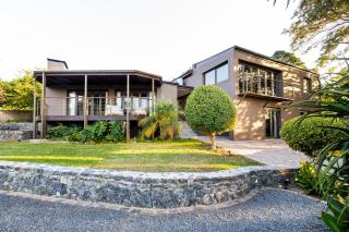 Von Wyn Berg - Stellenbosch - 0