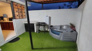 Acogedora Casa Completa con jacuzzi privado - Quito - 9