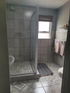 Windygates Estate Room 2 - 2