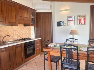 Nura's - Bemirì Guest House - Alghero - 2