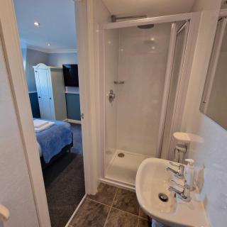 Bayliss Hall Guesthouse - Weymouth - 9