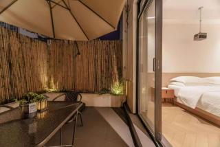 Flower Whisperer Homestay Tianmenshan Store free airport and station pick-up - Zhangjiajie - 9