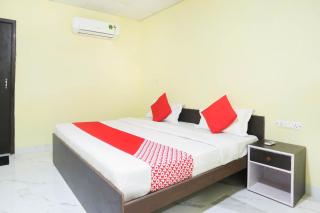 Hotel O Surya Plus - Jāmb - 4