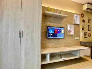 Serene Trefoil Home - Walk to Setia City Mall & Setia City Convention Centre - Shah Alam - 1