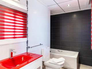 Villa Fifty Three Six With Pool - 4