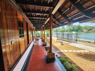 Riverine Heritage Resort - Champakulam - 8