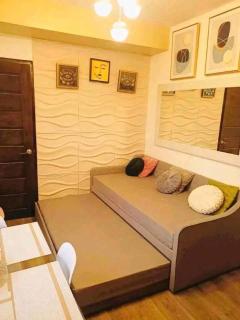 Spacious Combine Family Unit Condo at Mesaverte Residences downtown near SM Gaisano Robinson and Centrio - 1