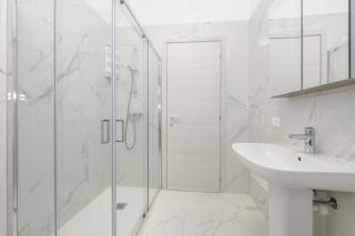 MGH My Desenzano Center Apartment - Rivoltella - 5