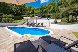 Villa Garden Apartment with Pool Opatija - Opatija - 6