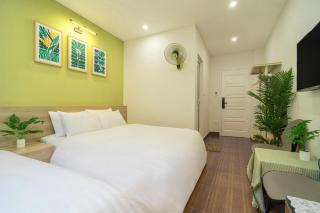 Lush 2Beds Elevator Park City center Netflix - Hanoi - 1