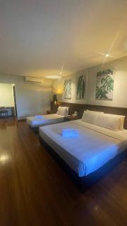 Arwana Beachfront Resort - Pulau Besar - - 1