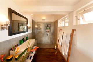 A 03 Bedroom Villa in Galle Fort with Roof Terrace & Pool - Galle - 4