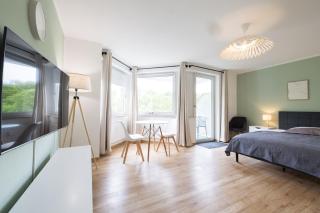Executive Stadtwald Apartment - S-Bahn Direct - 12min Messe Essen - Barrier-Free - 5