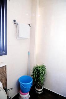 Divine India Service Apartment 3Bhk,J-171 Saket - 4