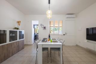 Suite Sant'Andrea-250 m from the Beach- Privat Parking-Self Check-in - Netflix - 1