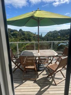 Palm Breeze 2 Bedroom Seaview Apartment 95m-Waiheke Island Resort - 9