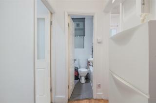 Well-Connected 2BD Flat in Elephant & Castle - 4