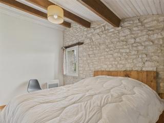 Maison en pierre pour 4 adultes,2 enfants avec jardin - 6