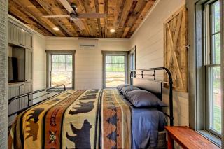 Stunning Cottage Rental Ideal for a Family to Go Glamping in Georgia - Clarkesville - 2