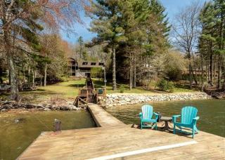 Lakefront Cabin with Private Dock and Amazing Hiking Trails in North Carolina - Glenville - 8