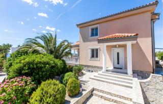 Amazing Home In Crikvenica With Wifi - 8