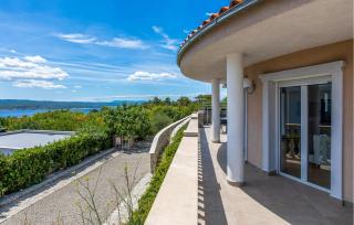 Amazing Home In Crikvenica With Wifi - 4