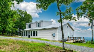 Spectacular Cabin with Home Theater and Fire Pit in Fort Payne, Alabama - Fort Payne - 6