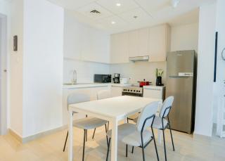 Maison Privee - Modern Yas Island Escape with Peaceful Canal Views - Yas Island - 2