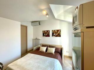 300m from the Sea, AC, WiFi, Free Parking - Pietra Ligure - 2