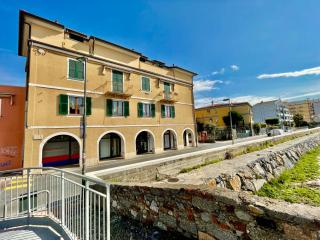 300m from the Sea, AC, WiFi, Free Parking - Pietra Ligure - 7