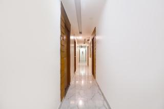 FabHotel Lloyds Inn - 1