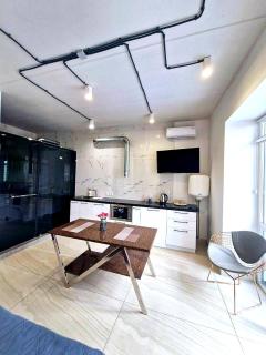 Stylish apartments in the city center - Rivne - 2